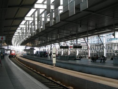 WWOO56 Lisboaxullo06 180